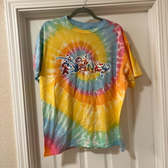 Disney tie-dye shirt - Size: Large - Great Condition - Picture 1 of 3